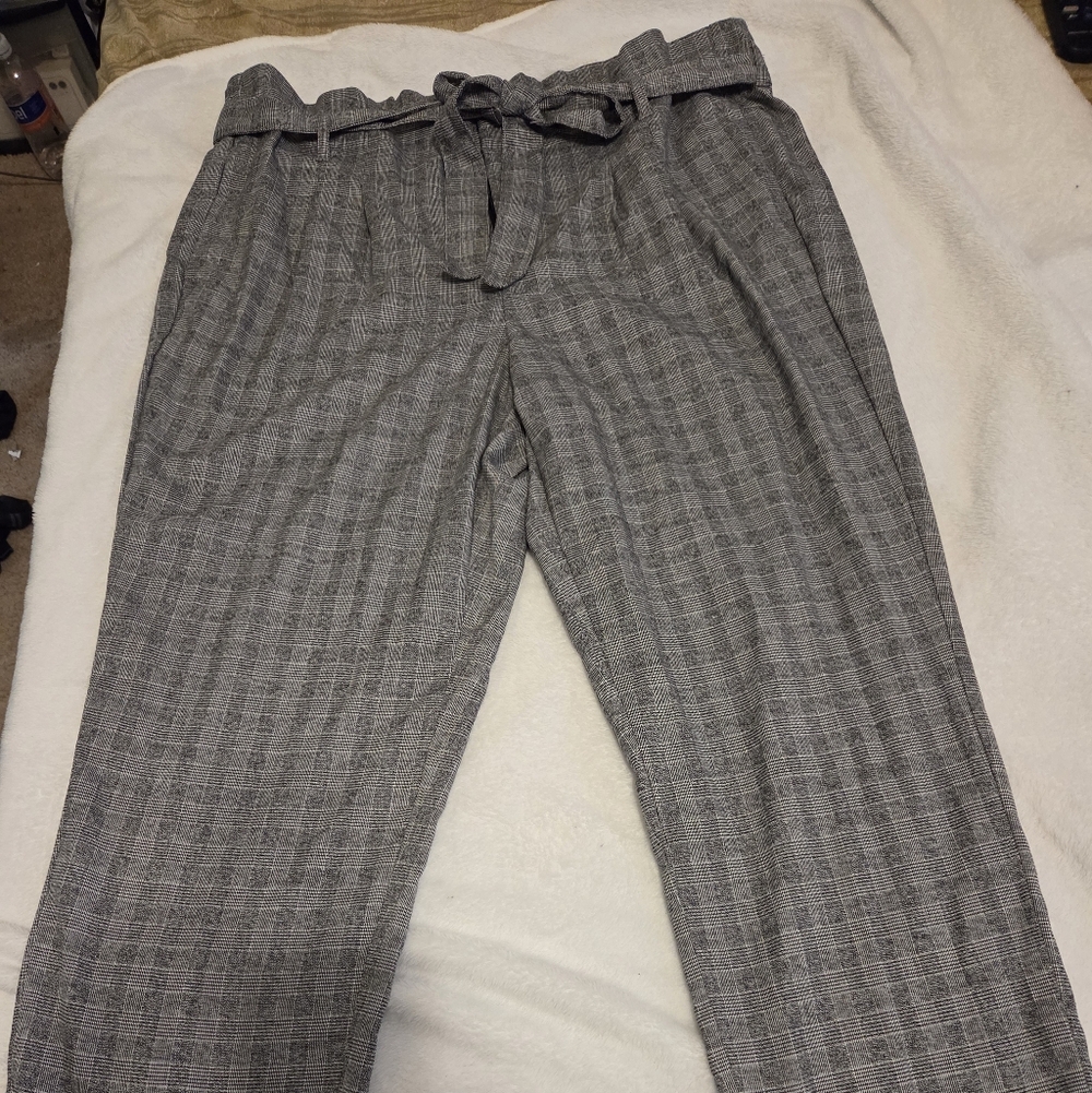 Womens Gray Plaid Paperbag Waist Dress Pants